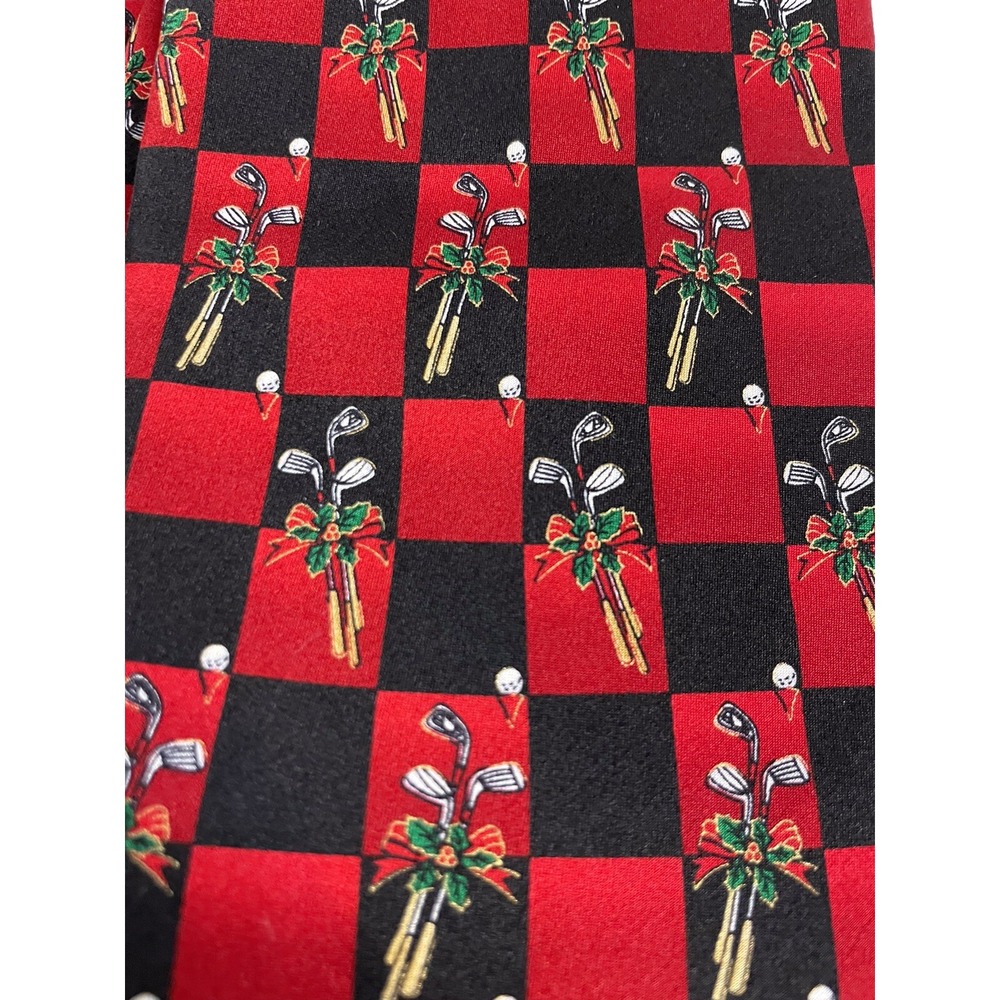 Hallmark Christmas Golf‎ Tie 100% Silk 56"